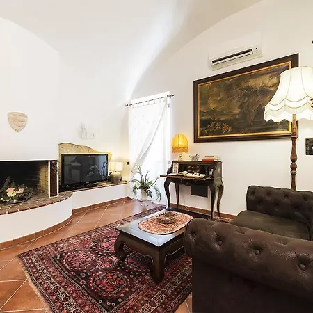 Palazzo Castelleschi Casa vacanze Tarquinia